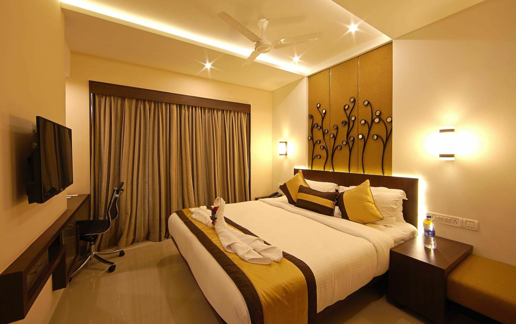 Golden Fruits Business Aparthotel
